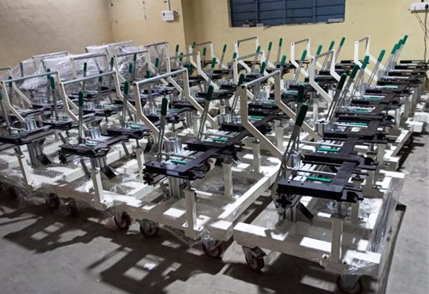 Fixture Changeover Set Trolleys For Welding Robot Cell Operation